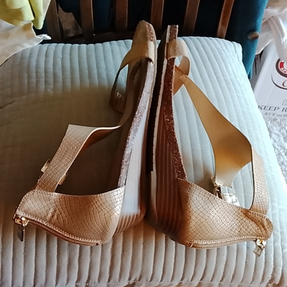Kenneth Cole Tan Ankle Strap Sandals 9.5 Med - Picture 4 of 16